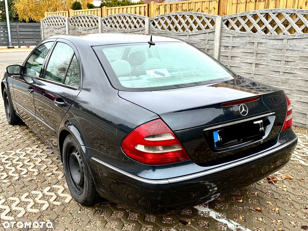 Mercedes-Benz Klasa E 220 CDI Elegance - 4