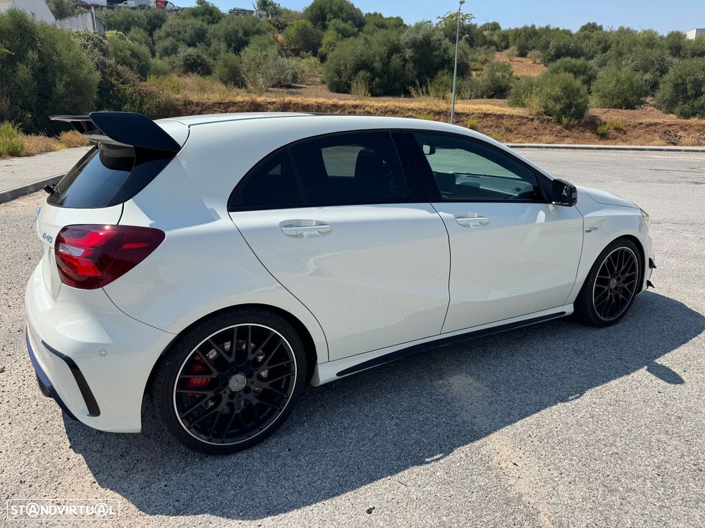 Mercedes-Benz A 45 AMG 4-Matic - 4