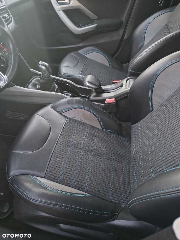 Peugeot 2008 - 4