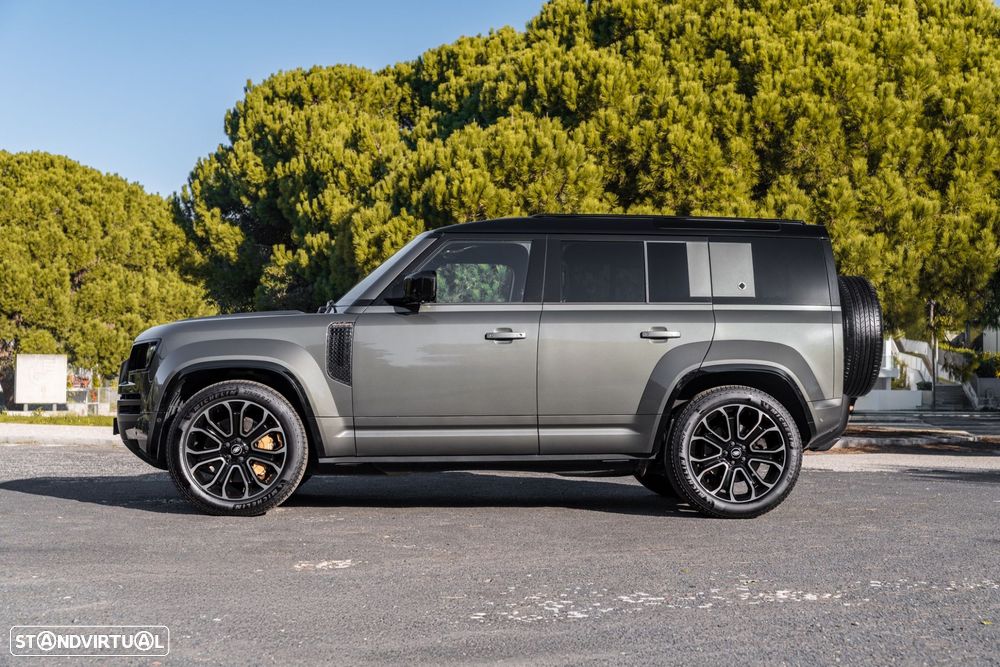 Land Rover Defender 4.4 P635 110 AWD Octa Edition One - 4