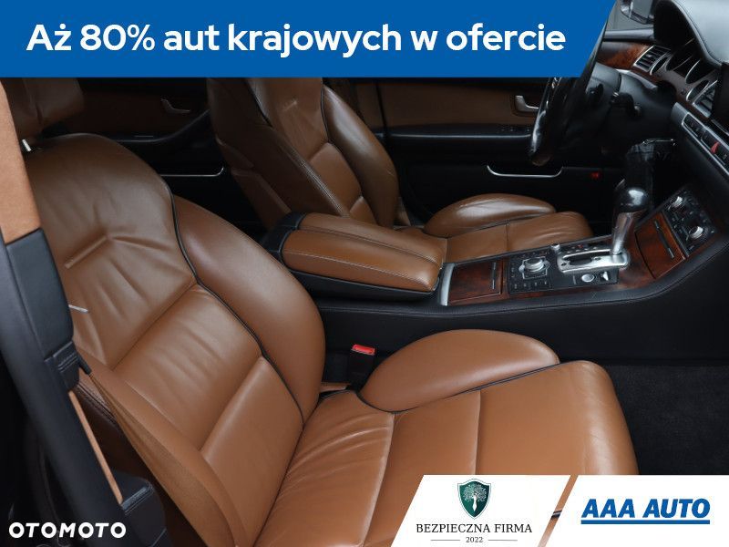 Audi A8 - 11