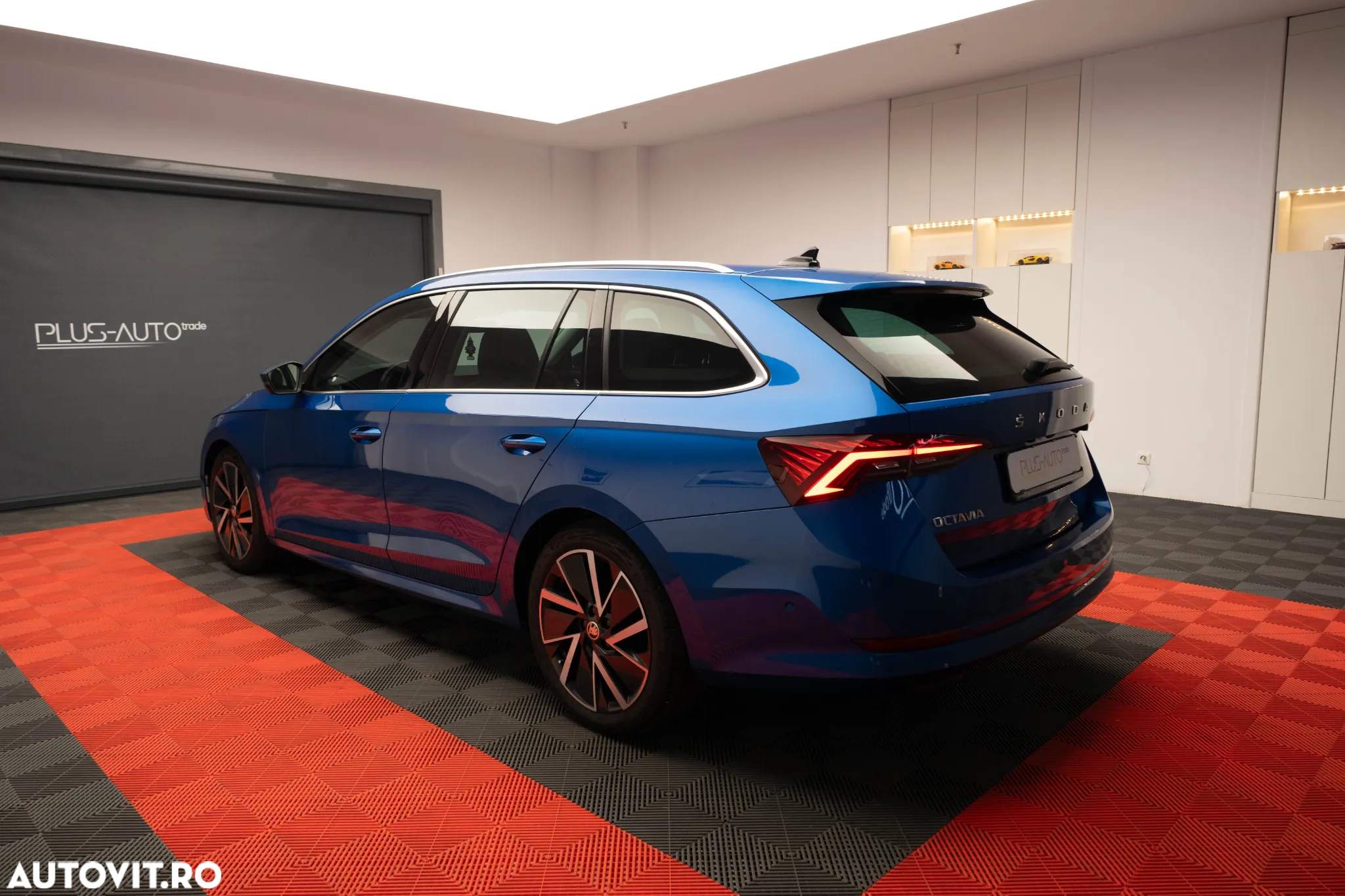 Skoda Octavia Combi Diesel 2.0 TDI DSG Style - 13