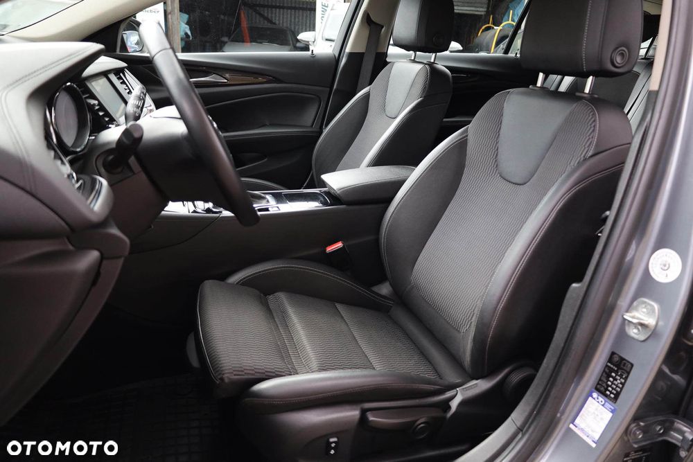 Opel Insignia 1.5 T Elite S&S - 35