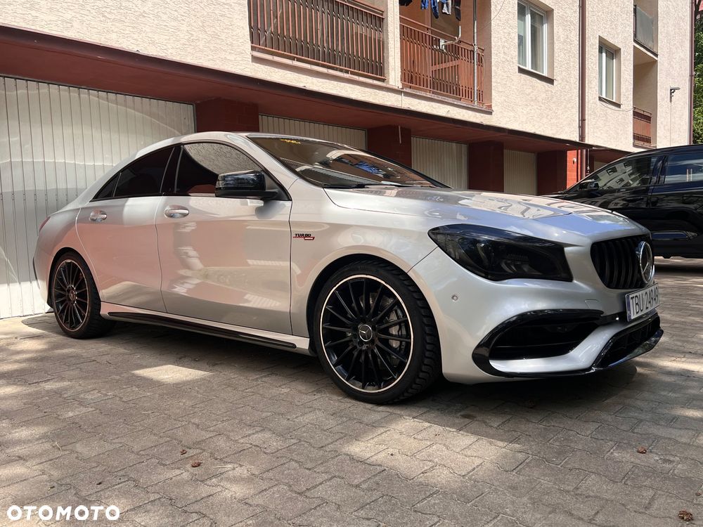 Mercedes-Benz CLA AMG 45 4Matic AMG Speedshift 7G-DCT Yellow Night Edition - 9