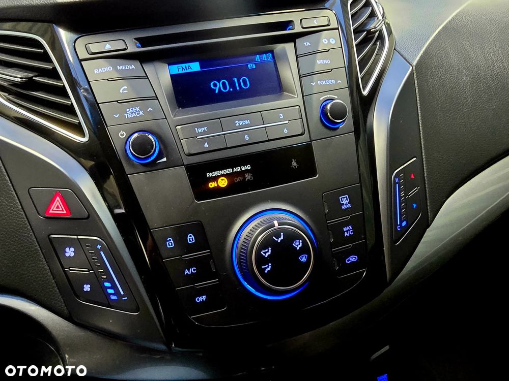 Hyundai i40 i40cw 1.6 Fifa World Cup Edition - 28