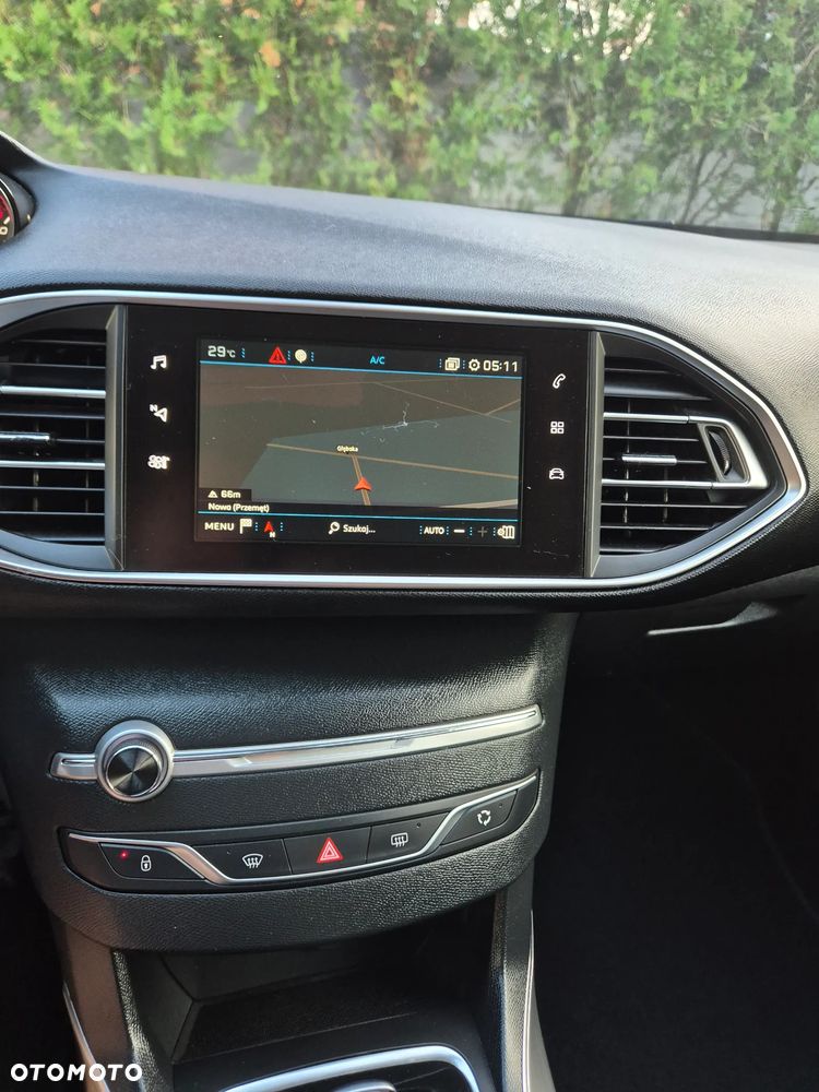 Peugeot 308 1.5 BlueHDi GT S&S EAT8 - 18