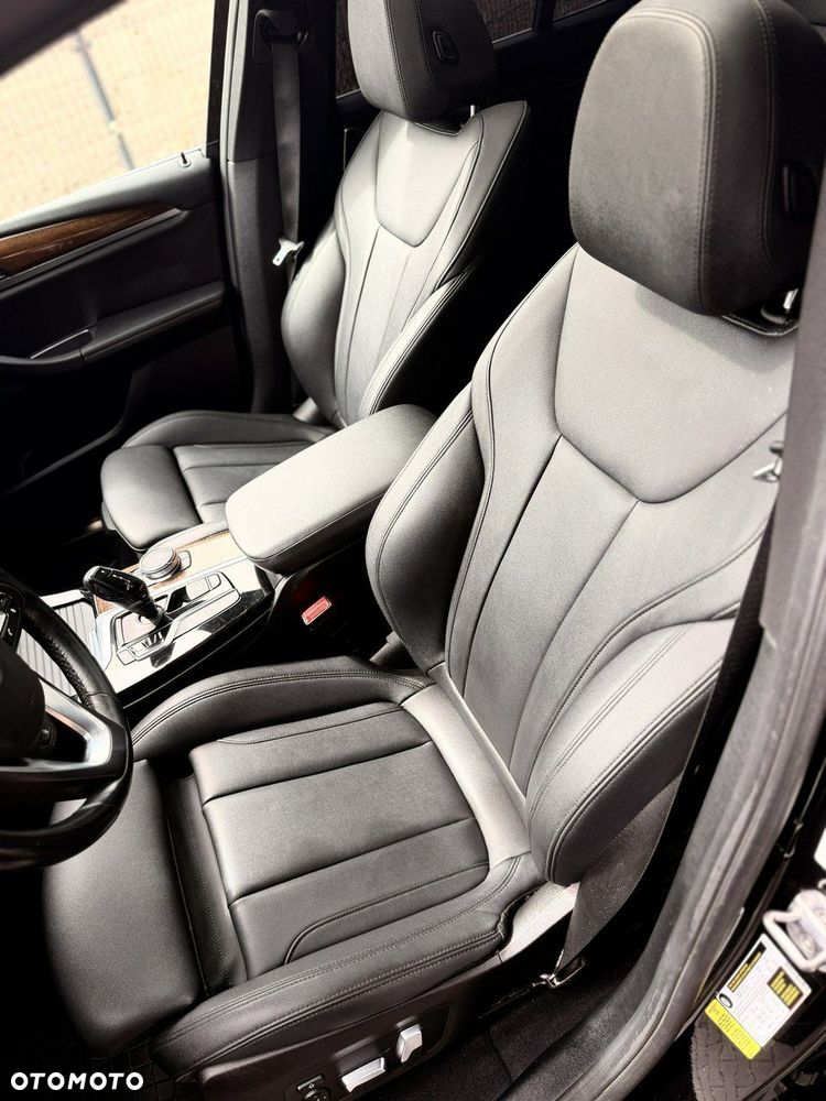BMW X3 xDrive30i xLine - 28