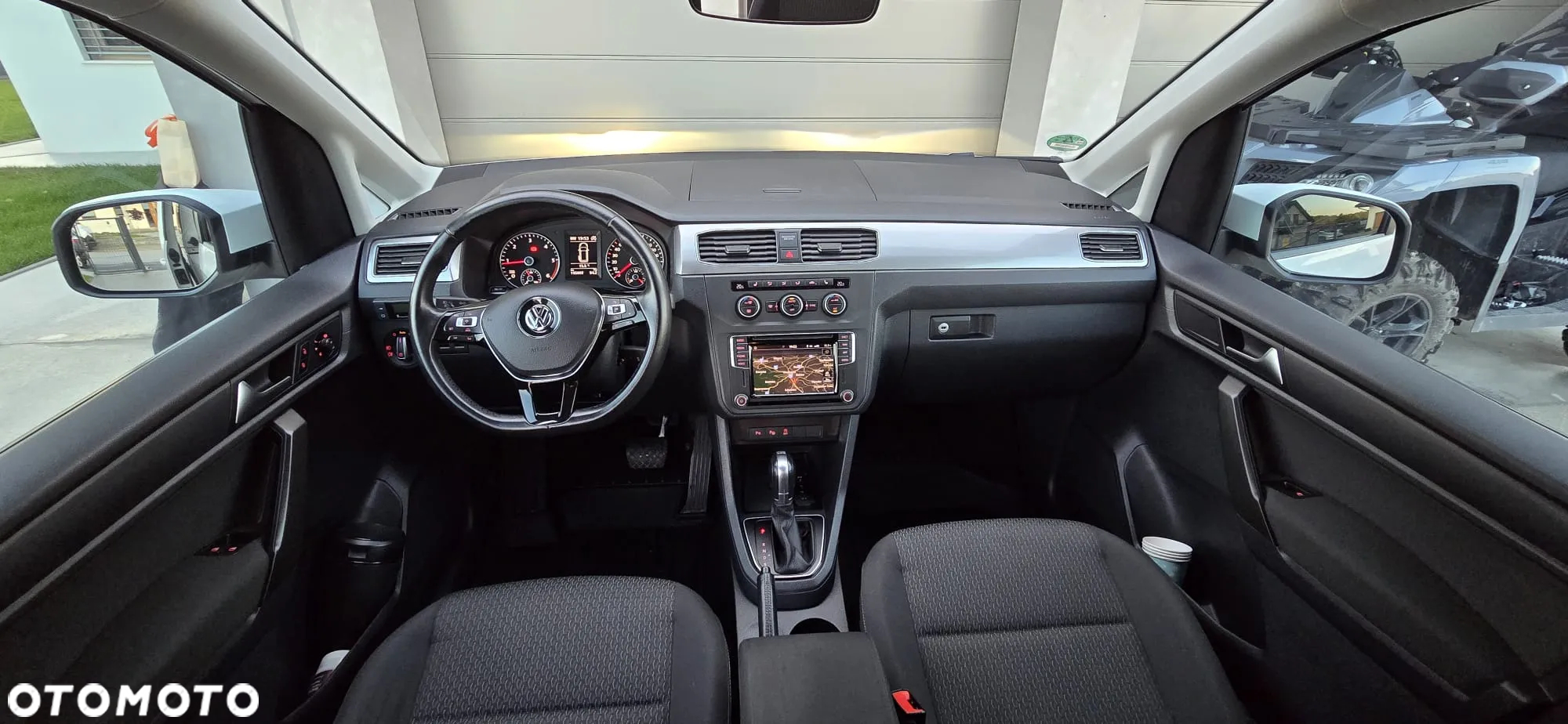 Volkswagen Caddy Maxi 2.0 TDI Comfortline DSG - 19