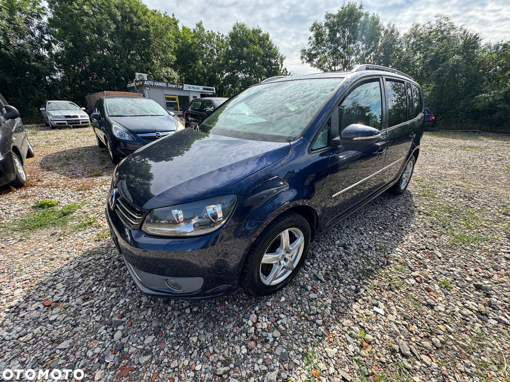 Volkswagen Touran 2.0 TDI DPF Highline - 19