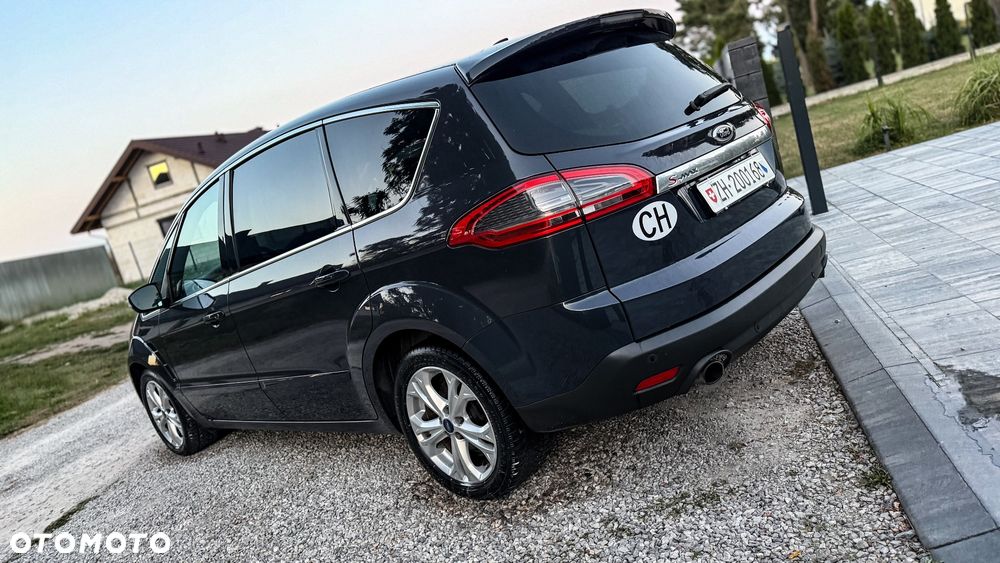 Ford S-Max - 19