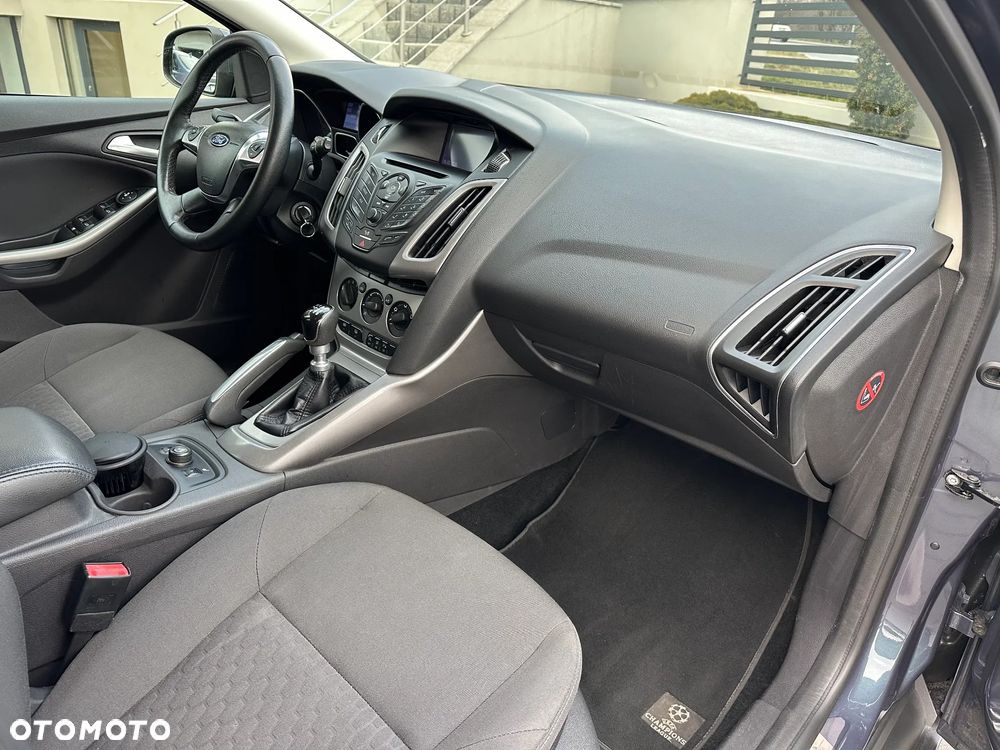 Ford Focus 1.0 EcoBoost Start-Stopp-System Champions Edition - 19