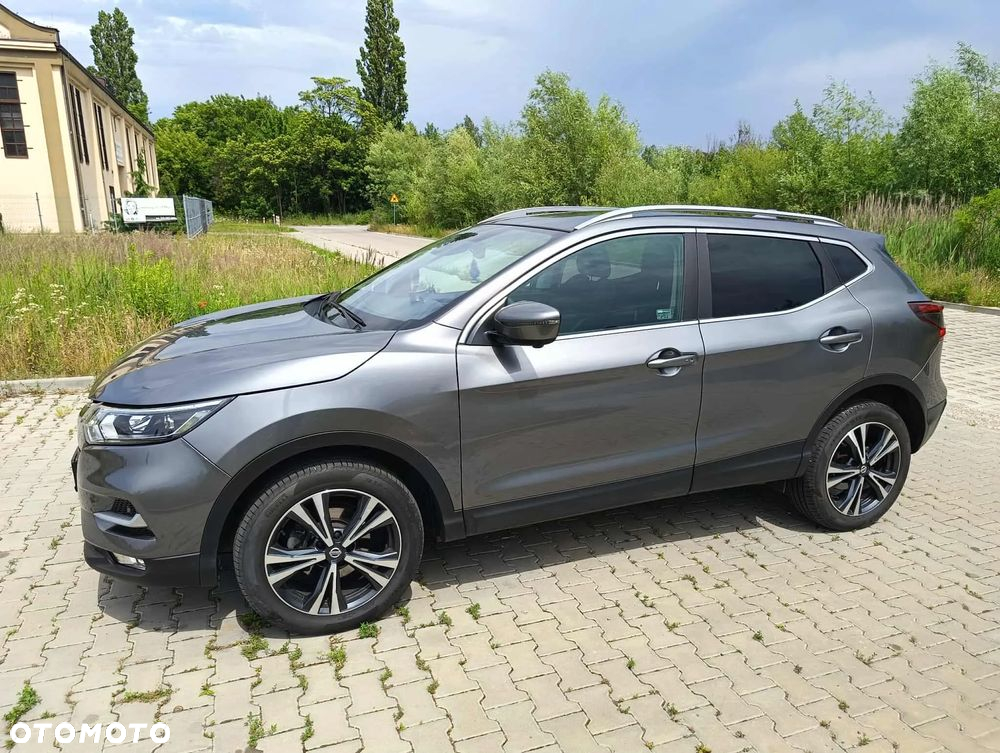 Nissan Qashqai 1.3 DIG-T N-Connecta - 4