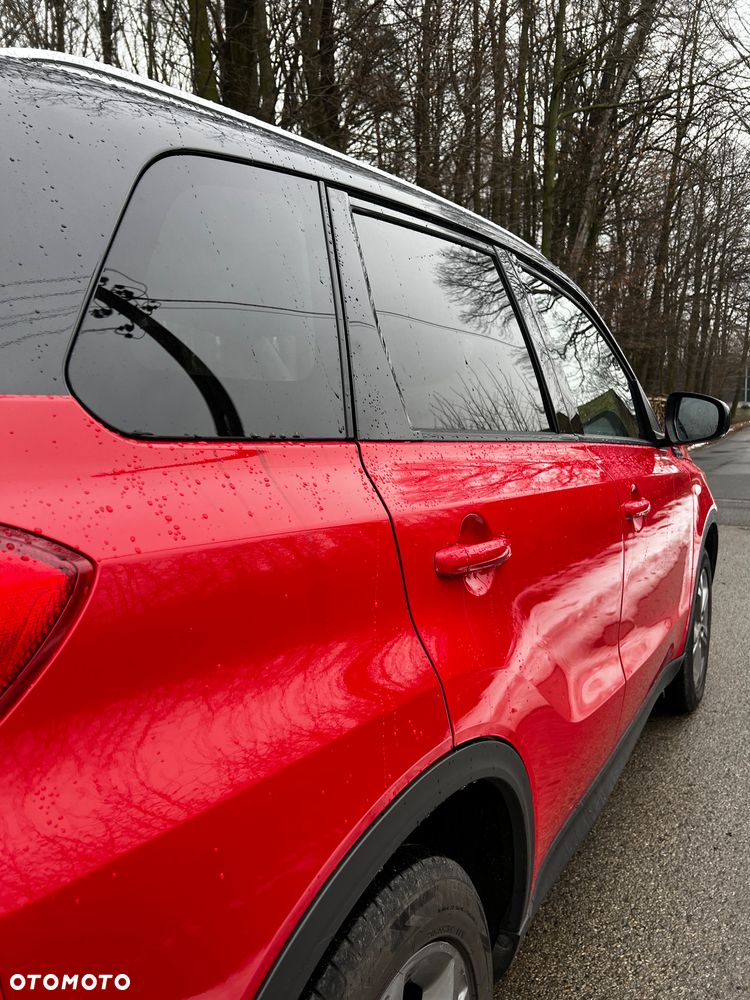 Suzuki Vitara 1.6 DDiS (4x4) Allgrip Comfort - 21