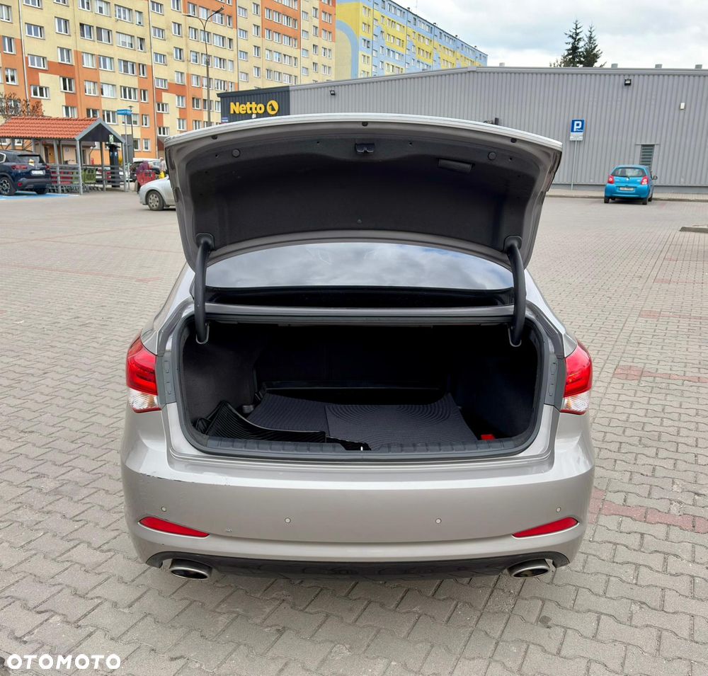 Hyundai i40 1.7 CRDi Business DCT - 6