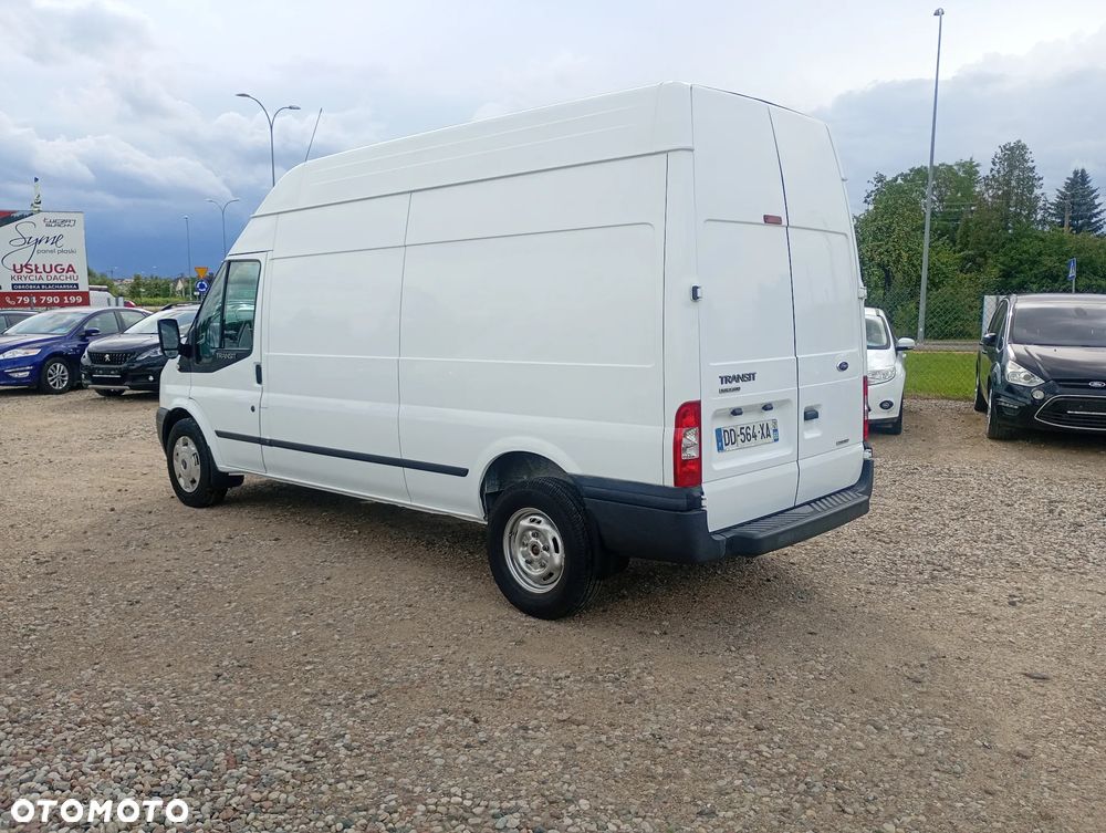 Ford Transit - 11