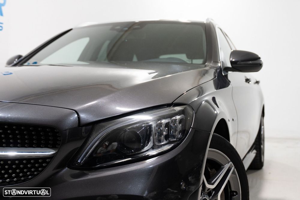 Mercedes-Benz C 300 2020 photo 3