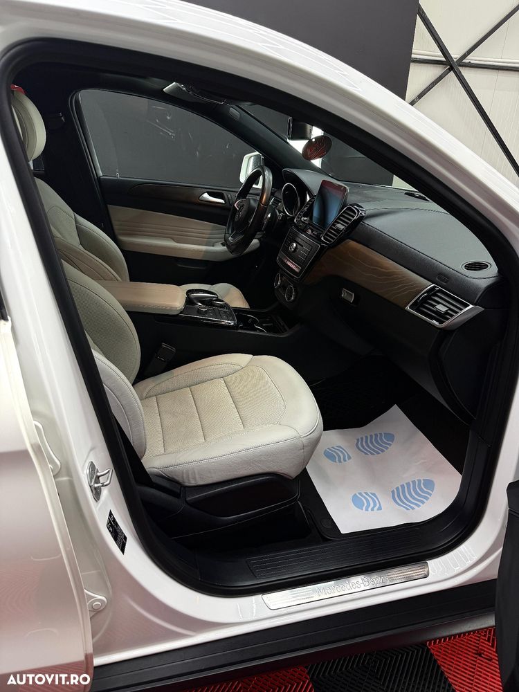 Mercedes-Benz GLE Coupe 350 d 4Matic 9G-TRONIC AMG Line - 8