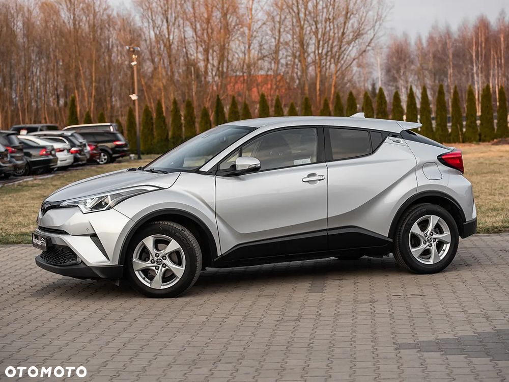 Toyota C-HR - 15