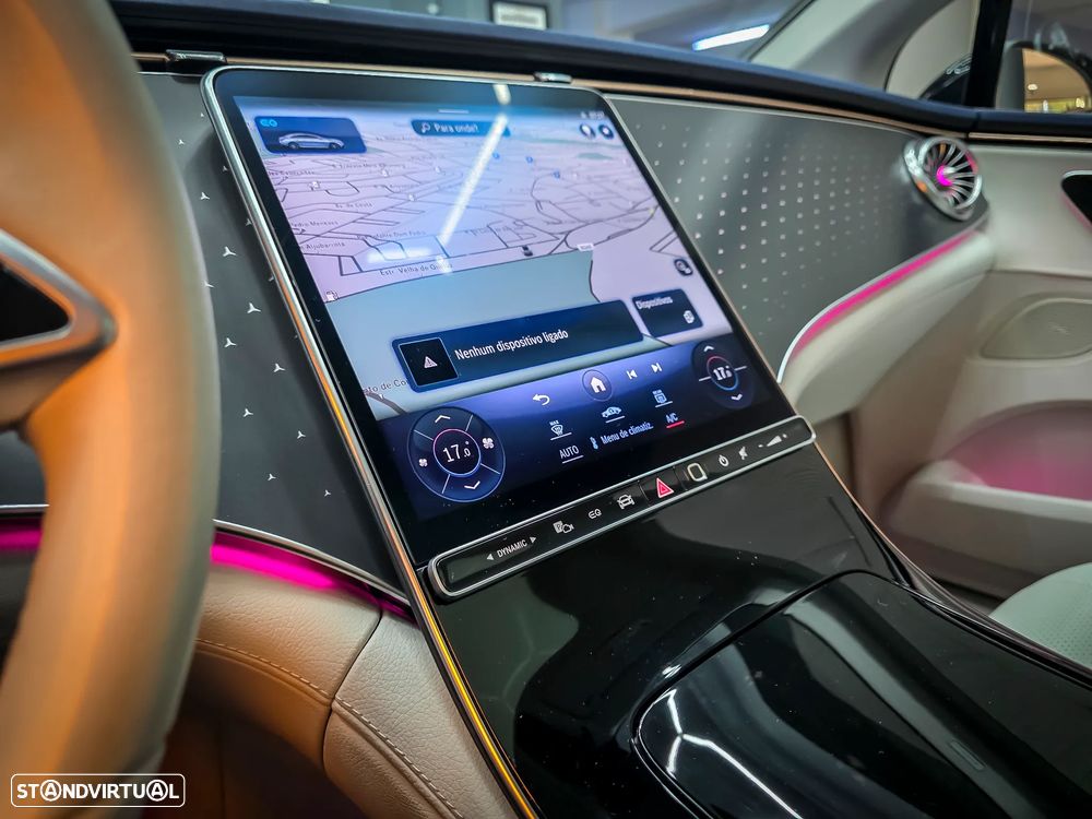 Mercedes-Benz EQE SUV 300 - 42