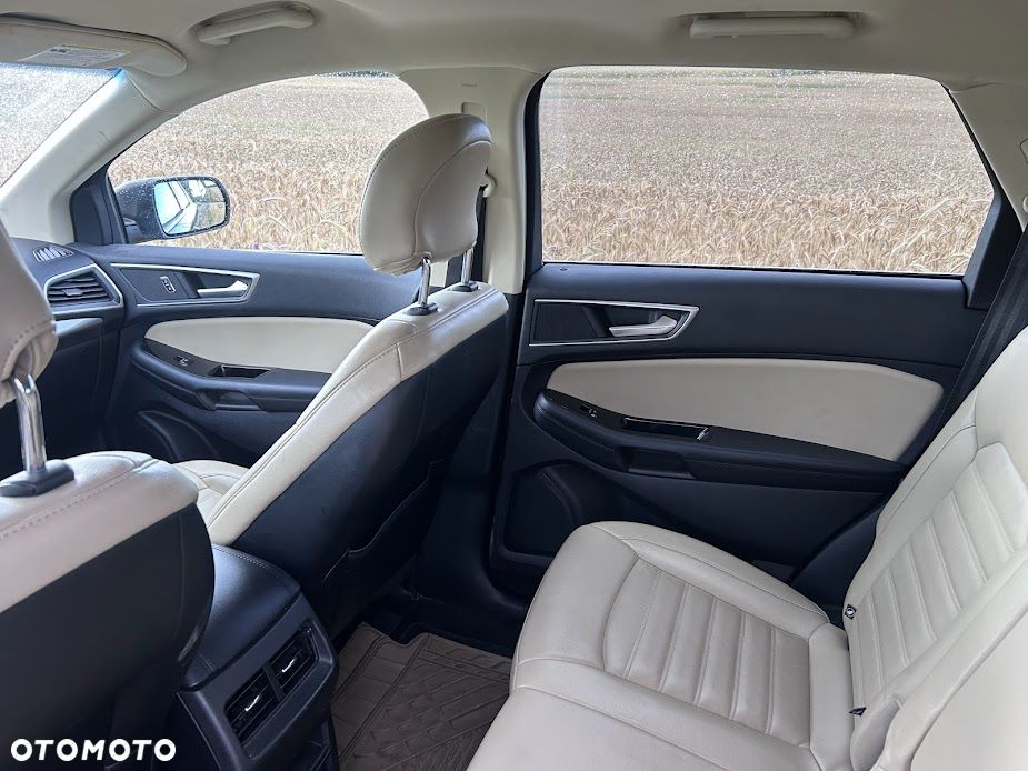 Ford Edge - 35