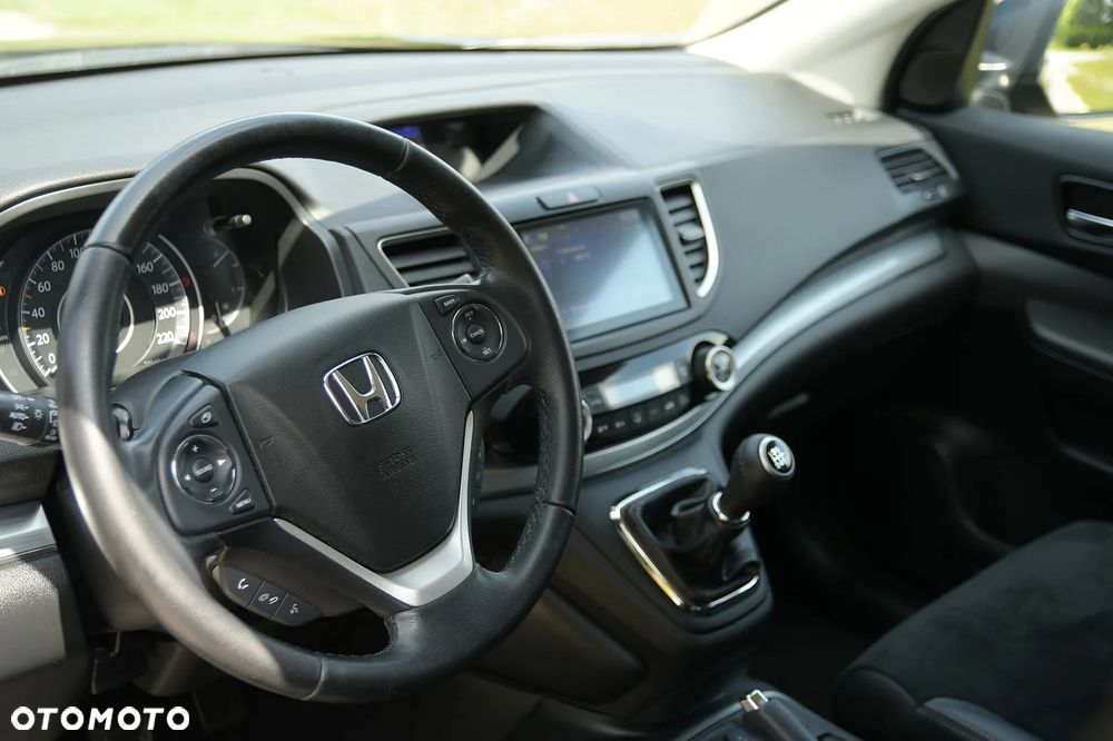 Honda CR-V 2.0i-VTEC 4WD Executive - 24