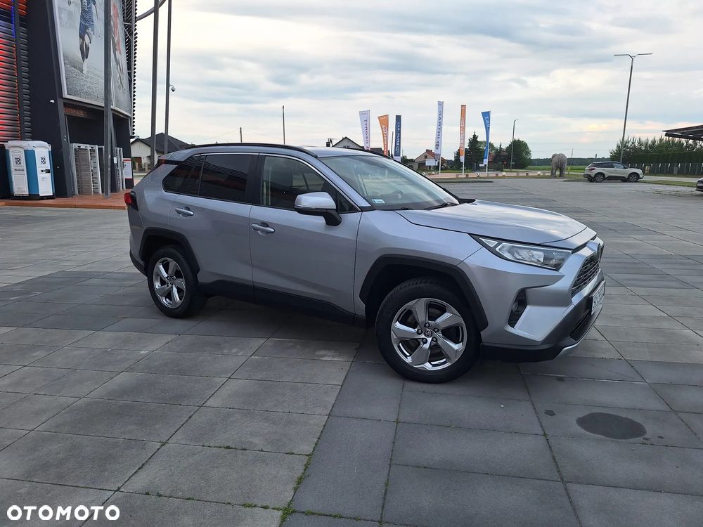 Toyota RAV4 2.0 Comfort 4x4 - 23