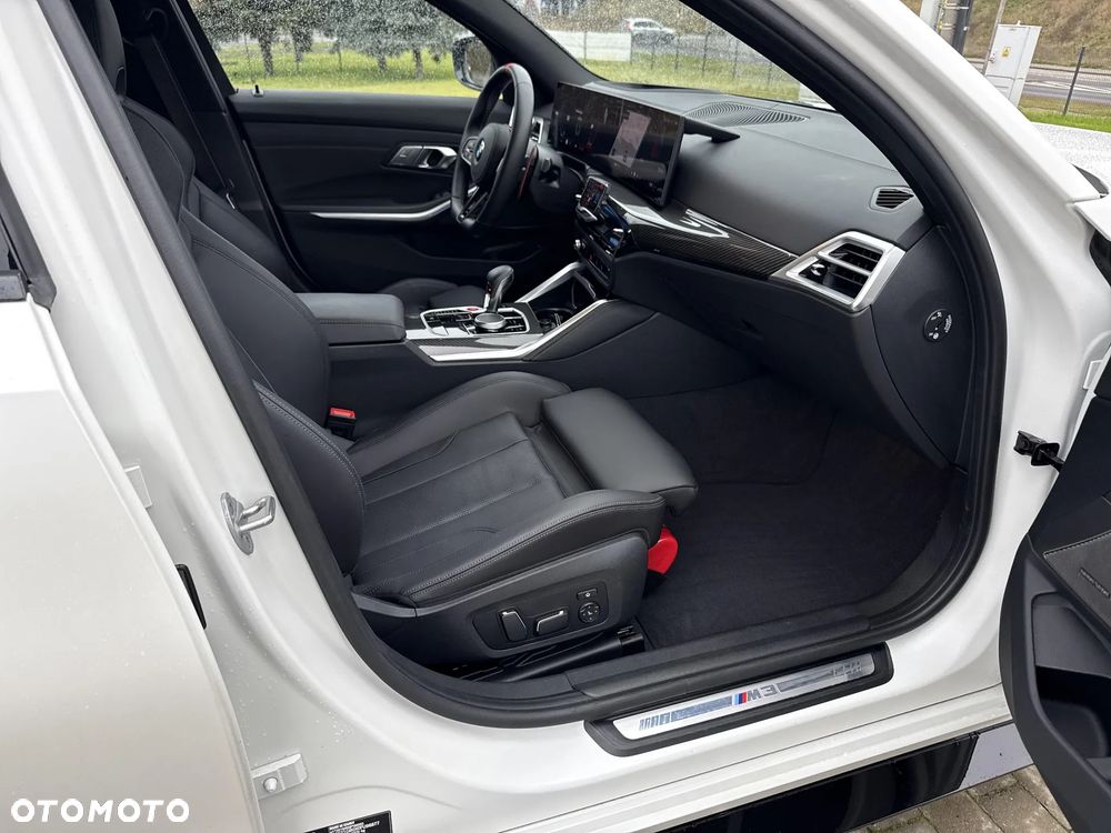 BMW M3 Competition xDrive sport - 34