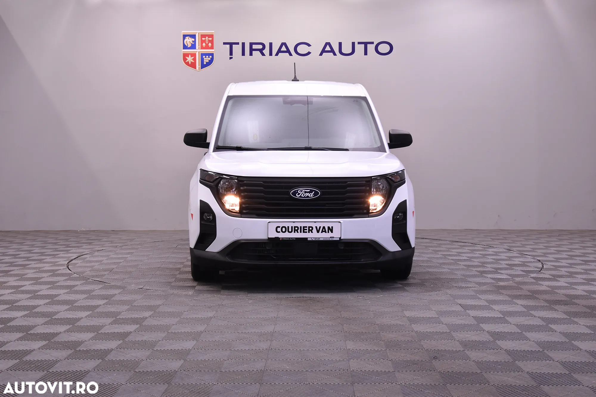 Ford Courier VAN - 8