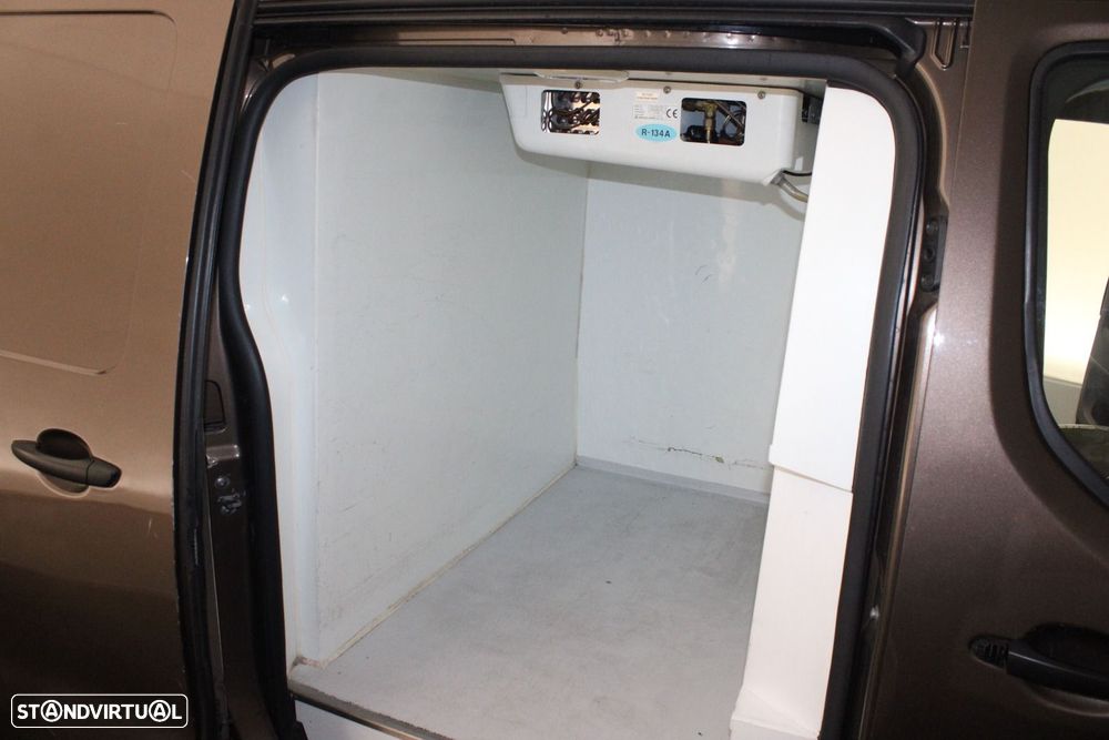 Toyota Proace 3L (MD) (FAZ FRIO) 1.6 D-4D L1 - 12