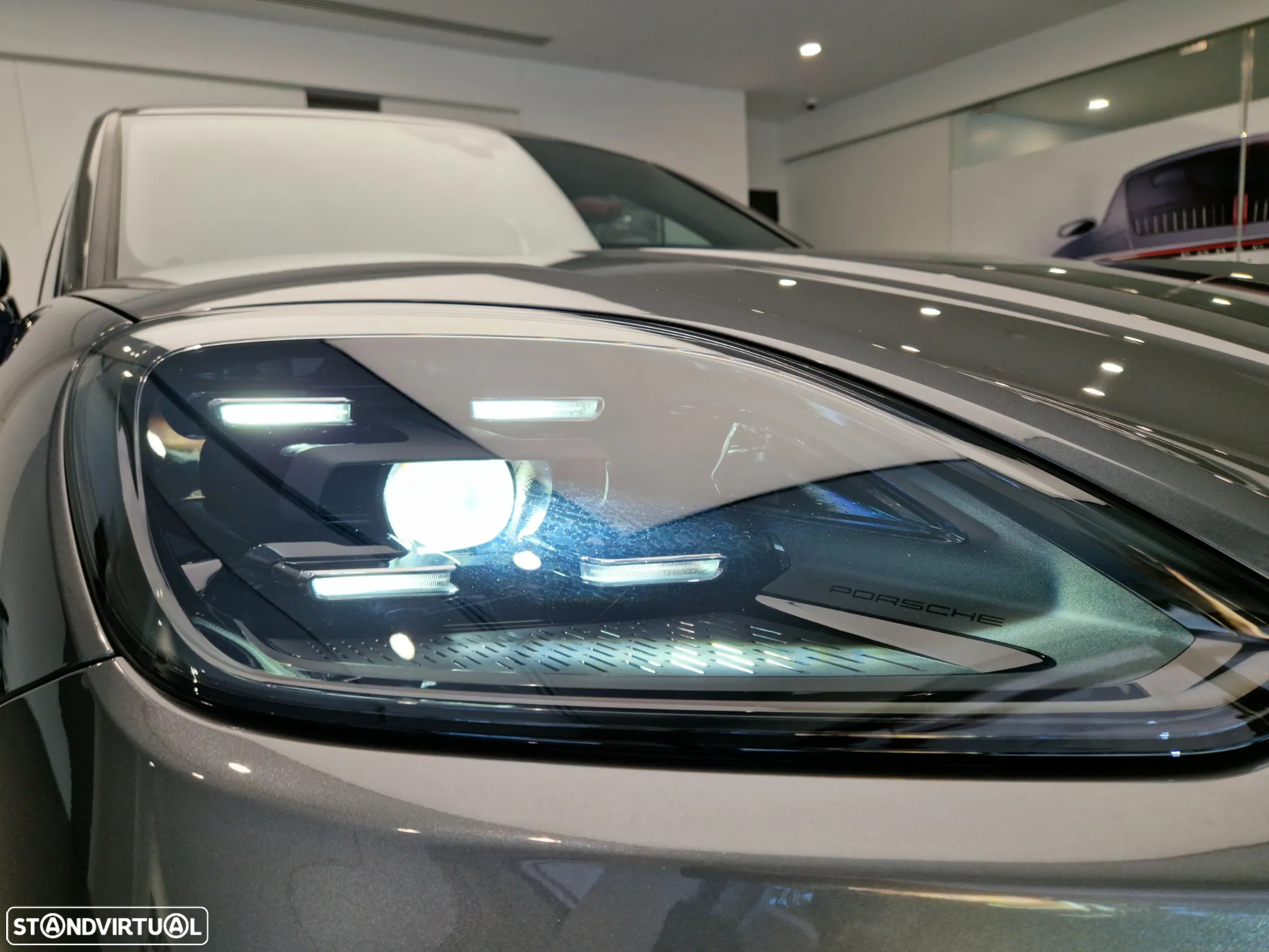 Porsche Cayenne E-Hybrid - 10