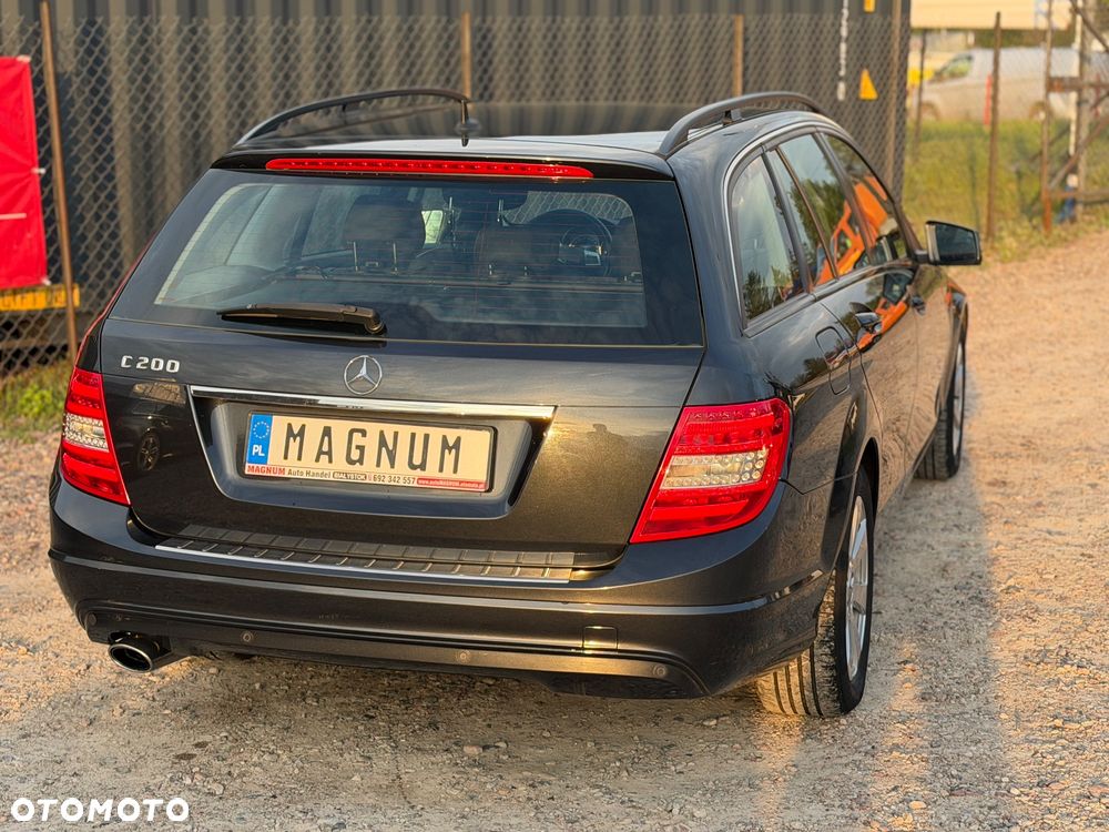 Mercedes-Benz Klasa C 200 (BlueEFFICIENCY) - 28