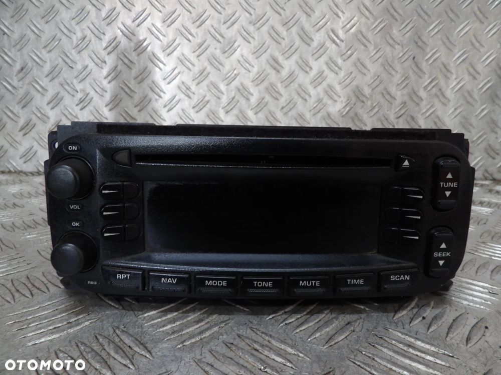 JEEP GRAND CHEROKEE WJ RADIO NAVI BECKER - 1
