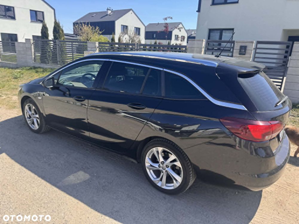 Opel Astra 1.6 CDTI Dynamic S&S - 1