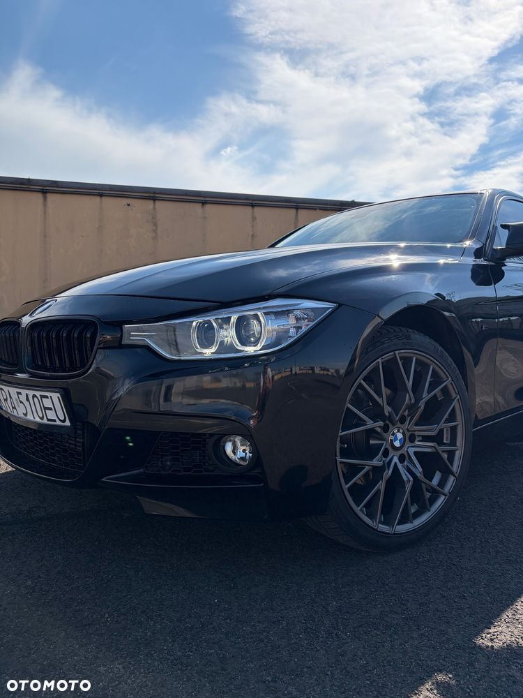 BMW Seria 3 328i - 4