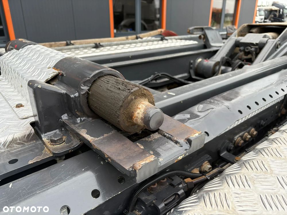 Mercedes-Benz AROCS 4145 8x4 EURO6 HAKOWIEC MEILLER RS 26.60L - 11