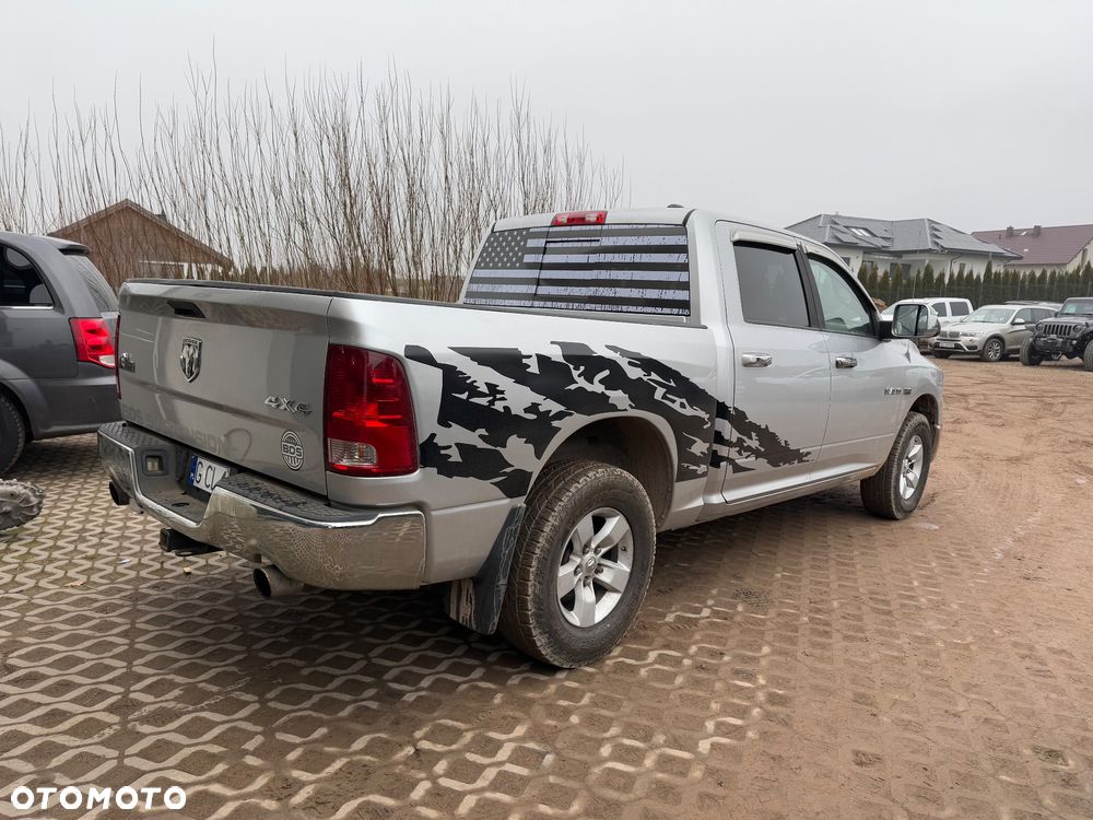 Dodge RAM 1500 5.7 4x4 - 3