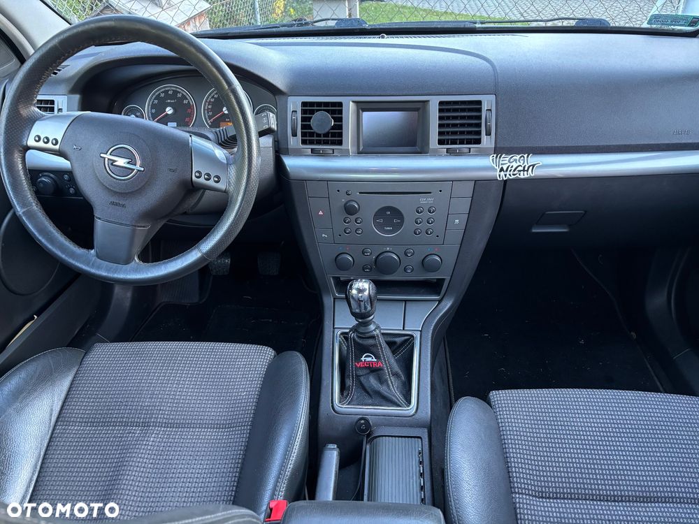 Opel Vectra 2.2 GTS - 10