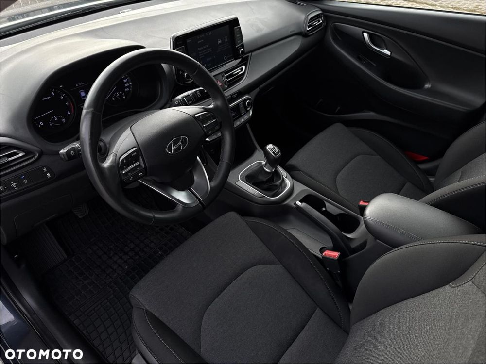 Hyundai i30 1.5 DPI Comfort - 16