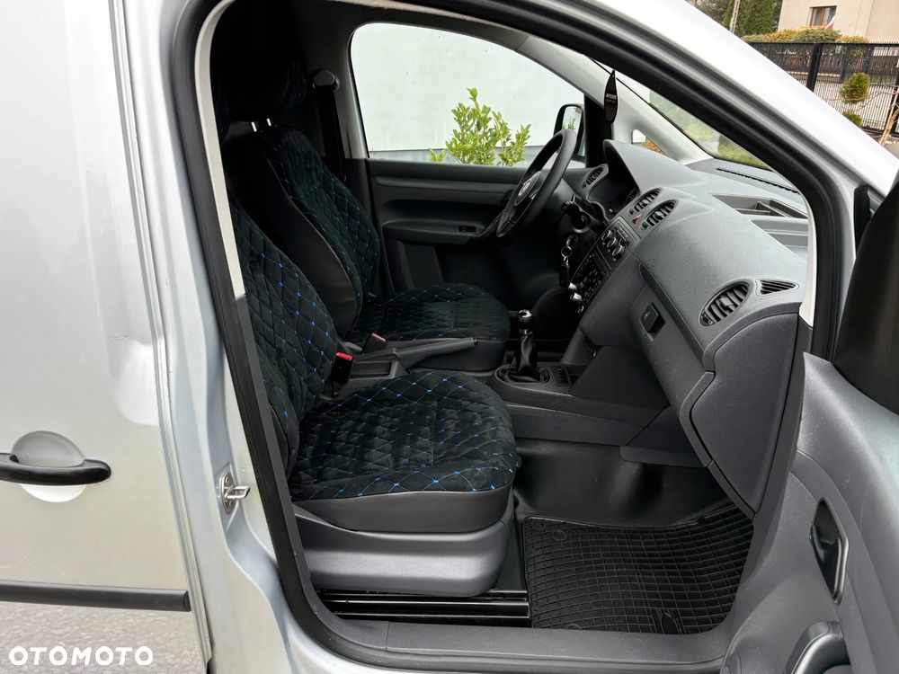 Volkswagen Caddy - 32