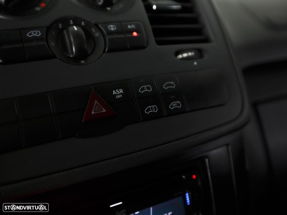 Mercedes-Benz Vito - 13