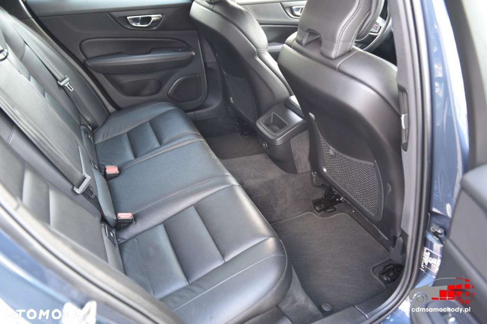 Volvo V60 - 24