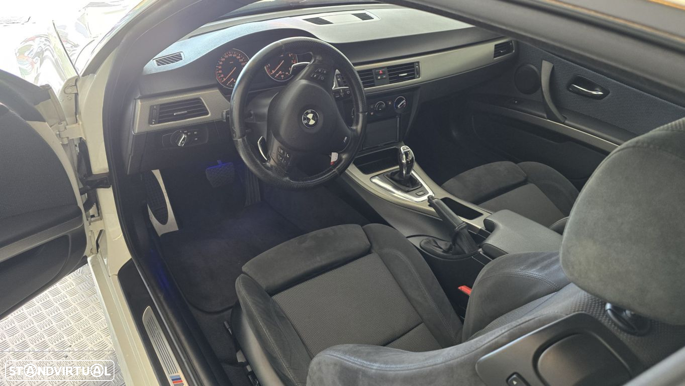 BMW 335 i Auto - 43