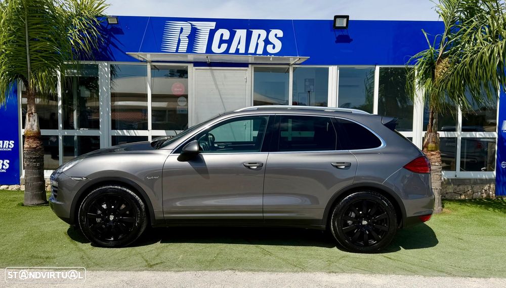 Porsche Cayenne S - 5