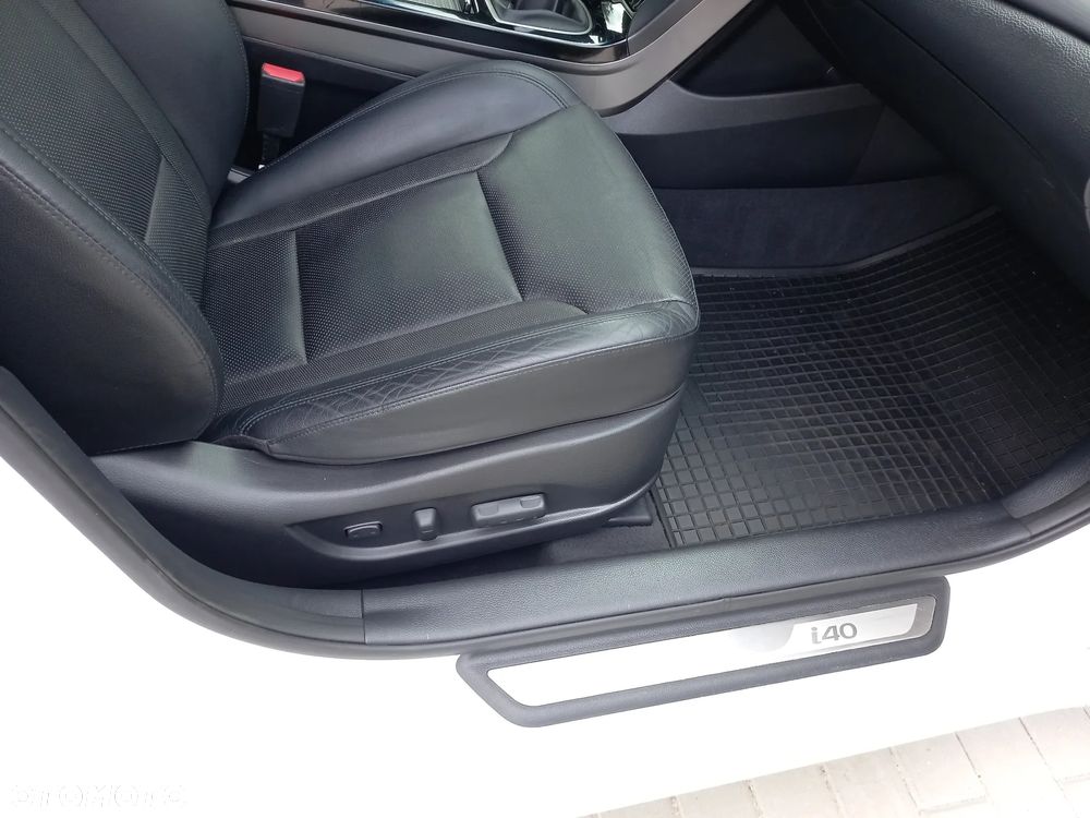 Hyundai i40 Kombi 2.0 Premium - 36