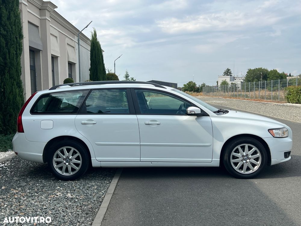Volvo V50 2.0 D Kinetic - 3