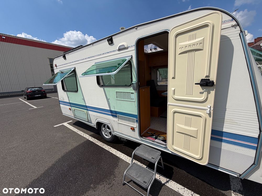 Adria Unica B 462 DP - 35