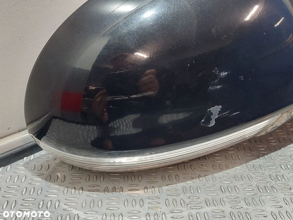 LUSTERKO PRAWE VW EOS R2005-2010 9-PIN KOLOR LC9X - 2