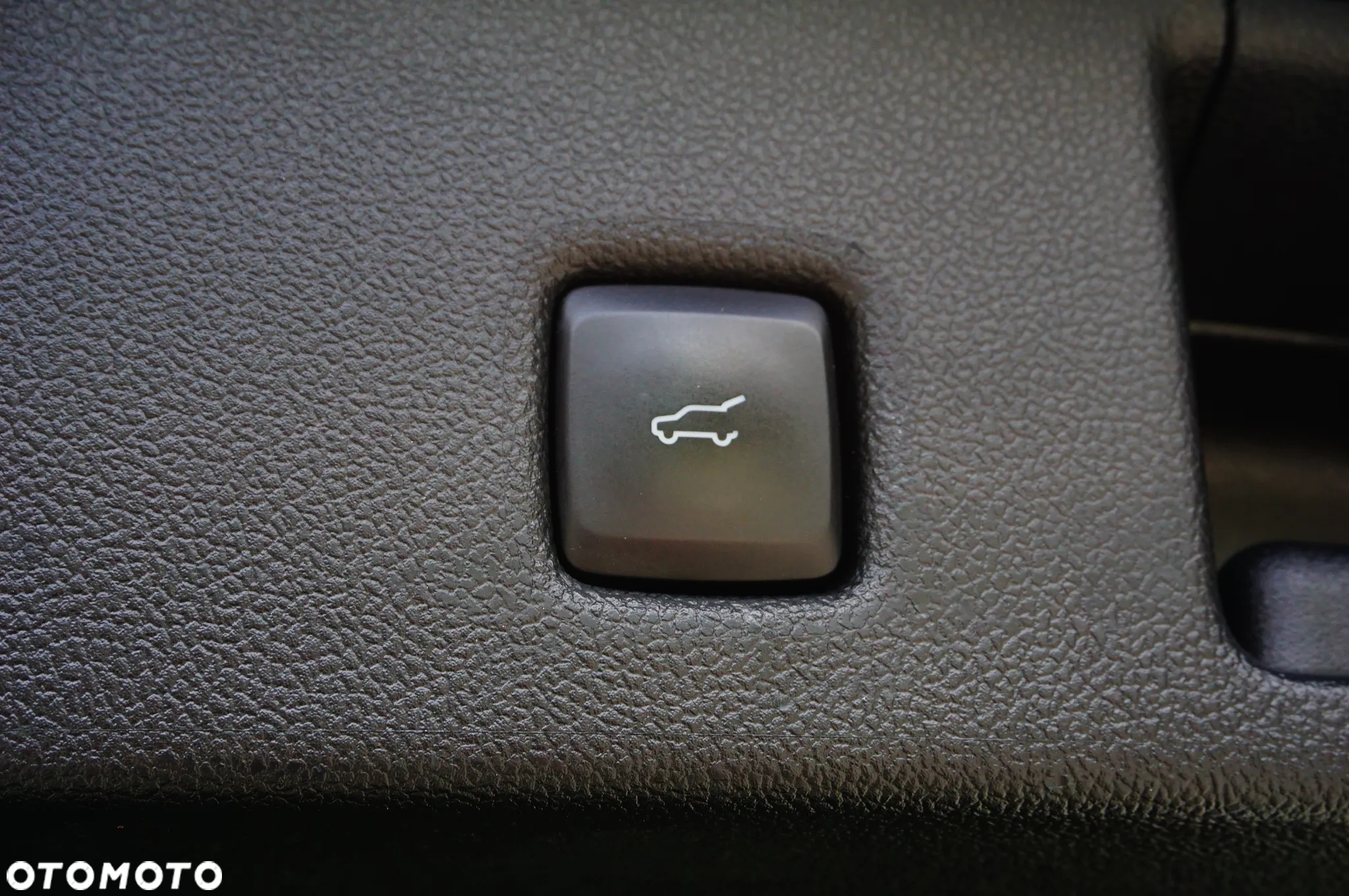 Ford Kuga 2.5P PHEV FWD Titanium X - 22