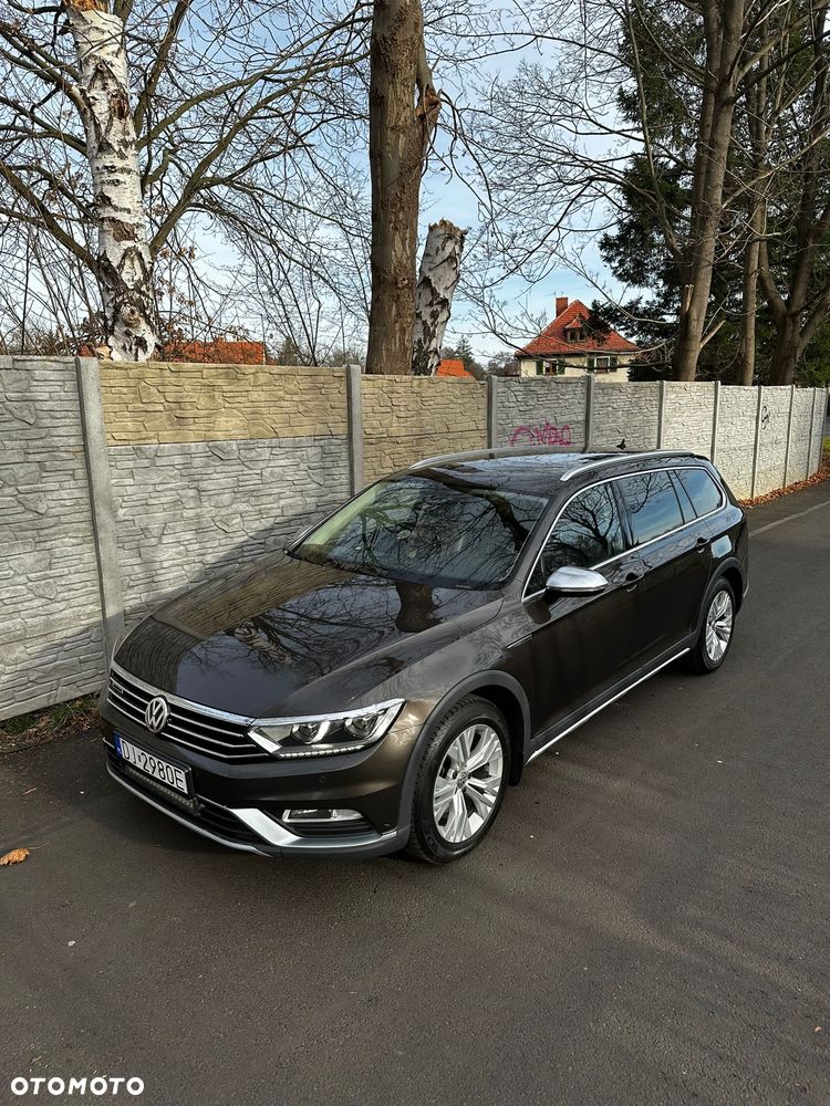Volkswagen Passat Alltrack - 3