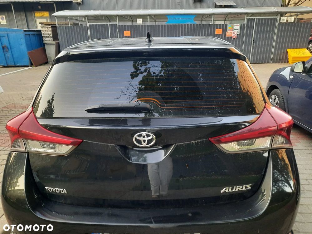 Toyota Auris 1.2 Turbo Comfort - 10